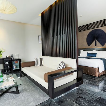 Melia Danang Beach Resort Екстер'єр фото