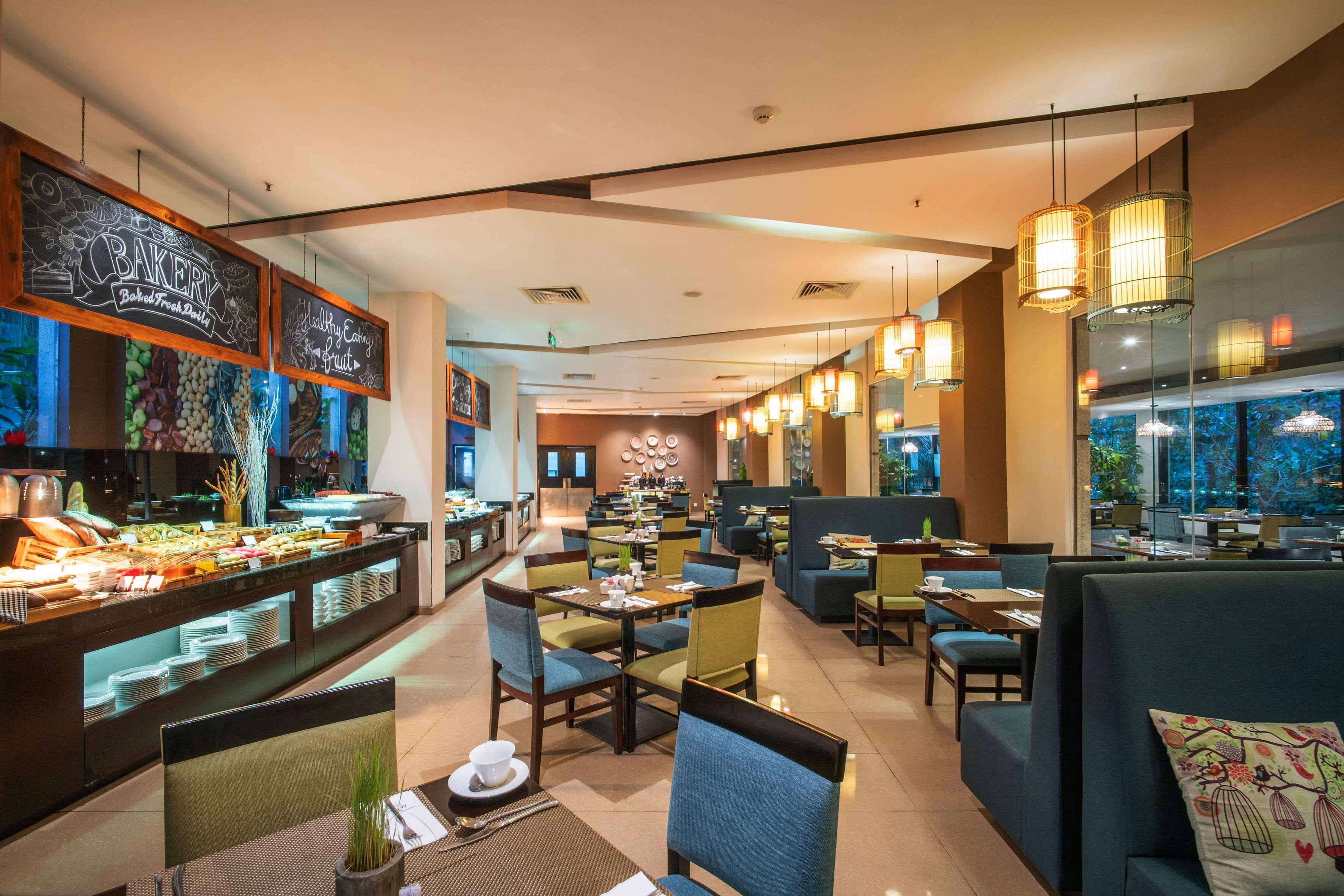Melia Danang Beach Resort Екстер'єр фото