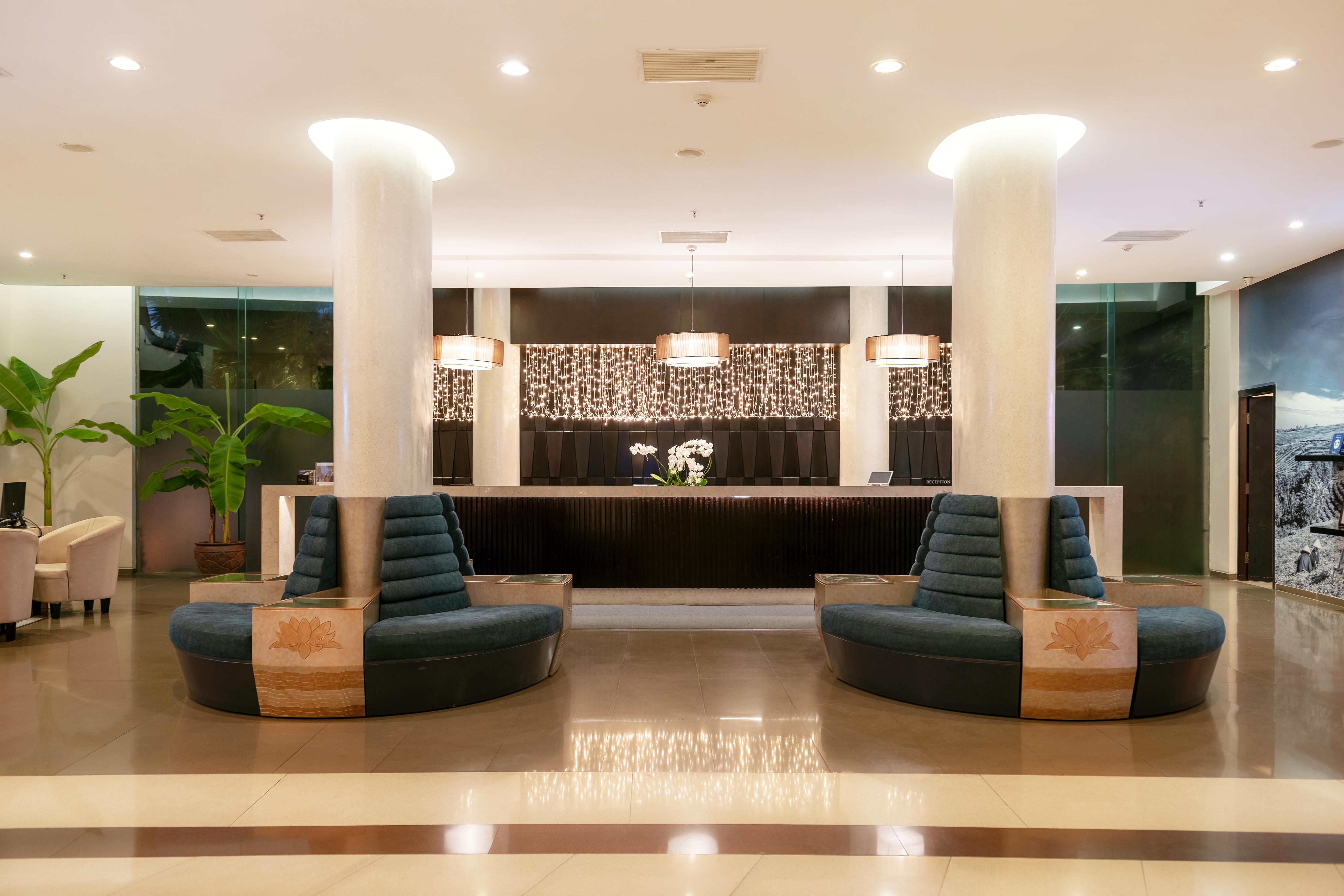 Melia Danang Beach Resort Екстер'єр фото