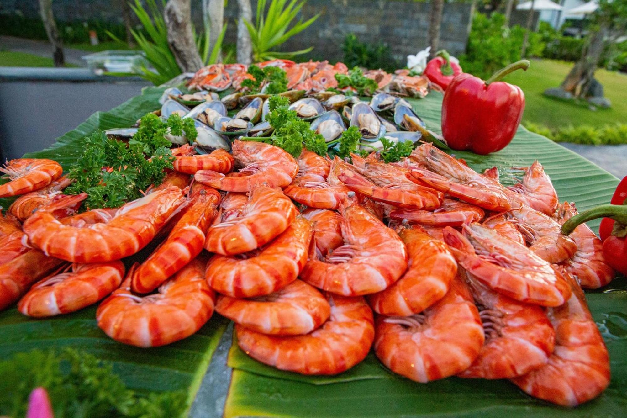 Melia Danang Beach Resort Екстер'єр фото