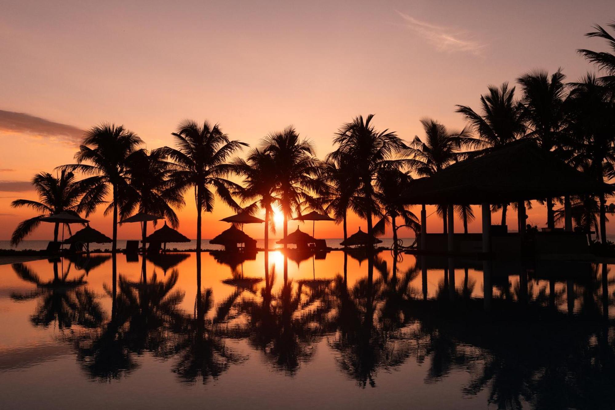 Melia Danang Beach Resort Екстер'єр фото