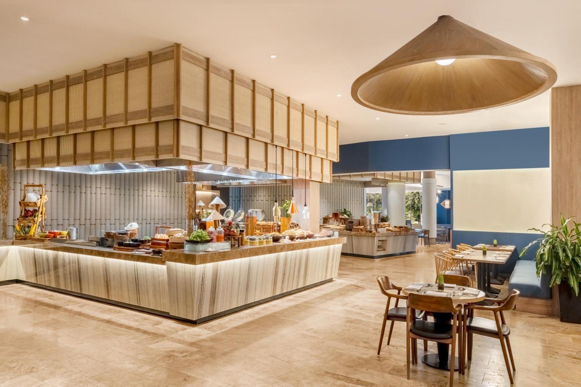 Melia Danang Beach Resort Екстер'єр фото