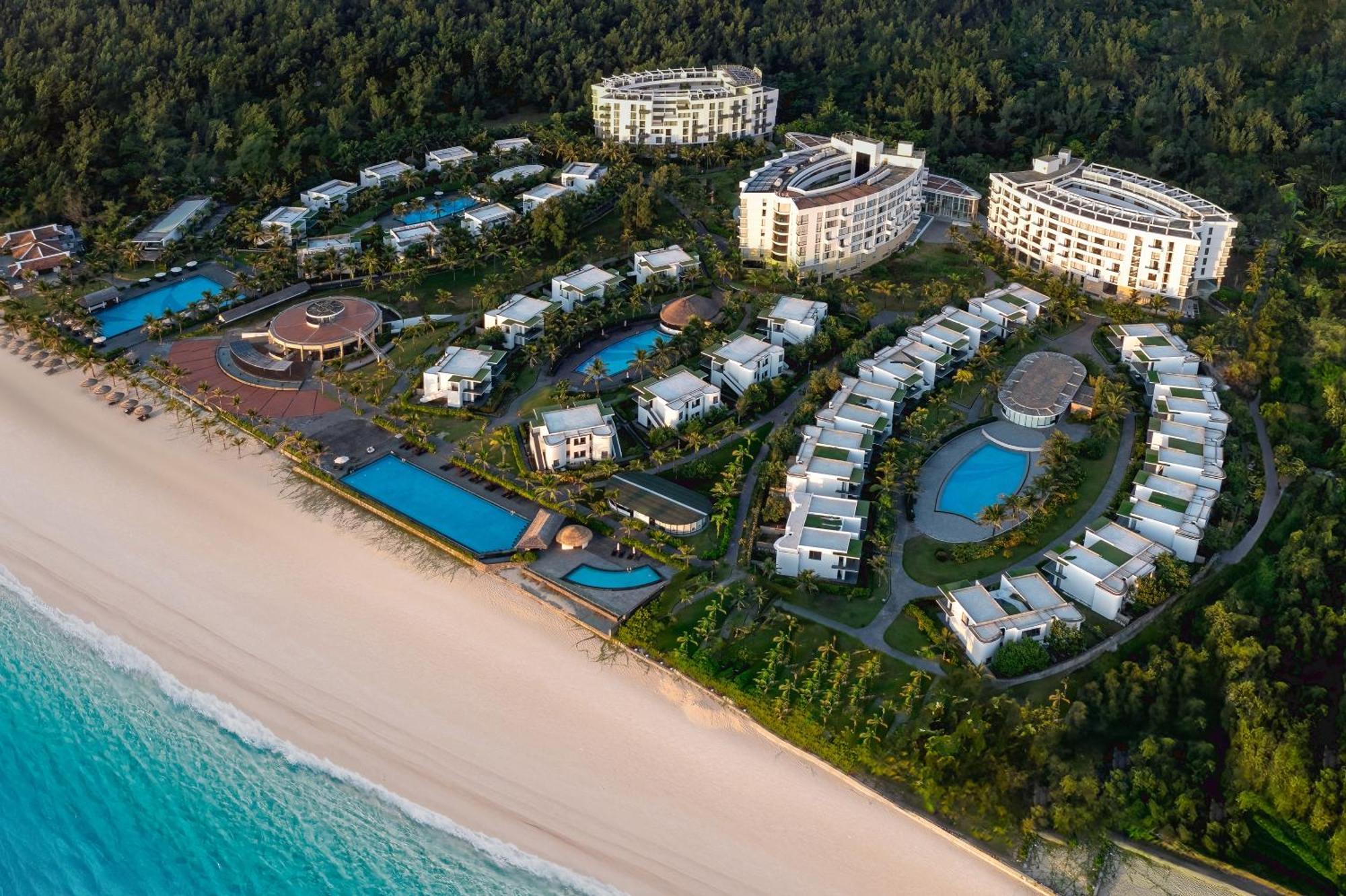 Melia Danang Beach Resort Екстер'єр фото