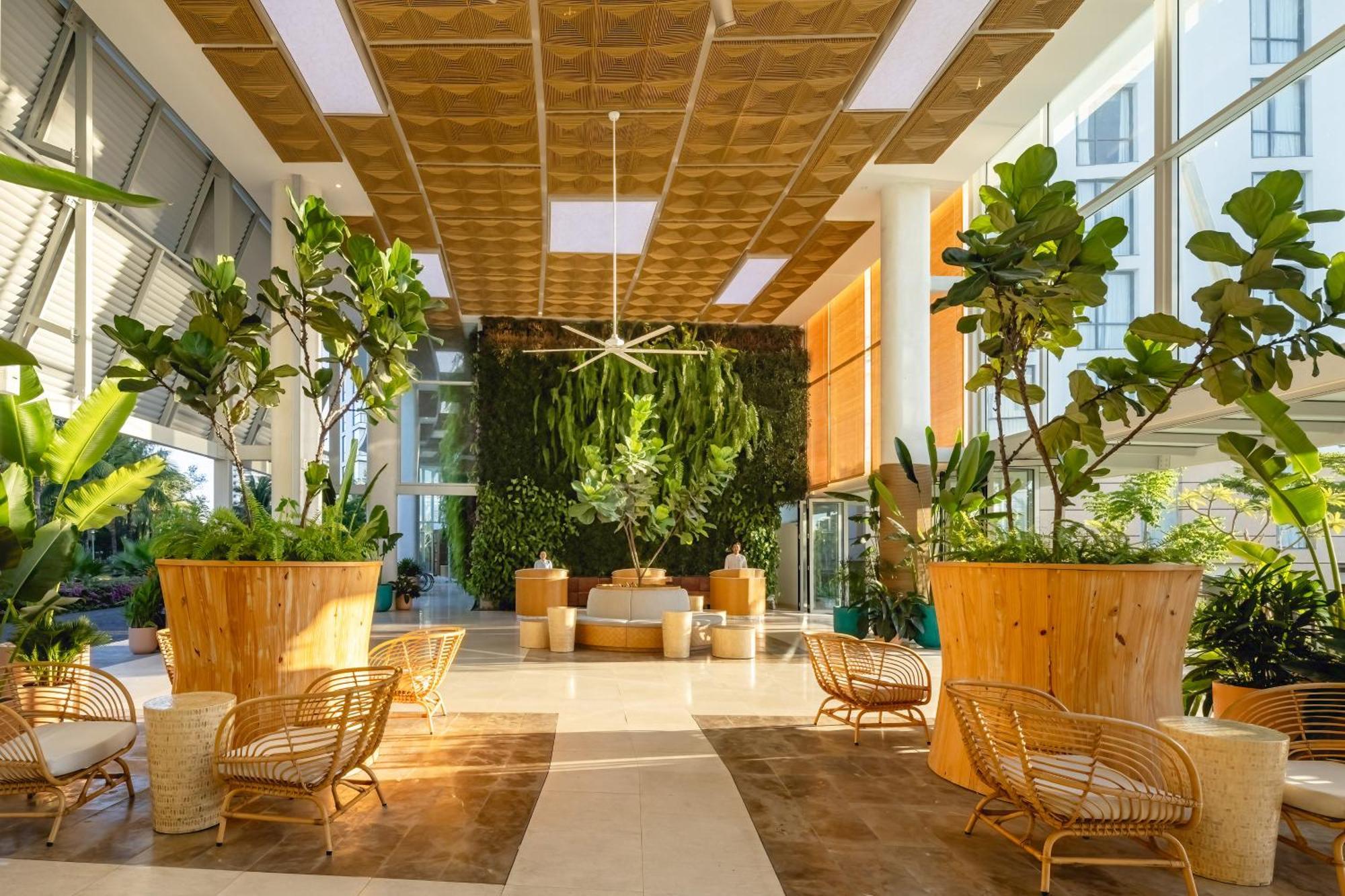 Melia Danang Beach Resort Екстер'єр фото