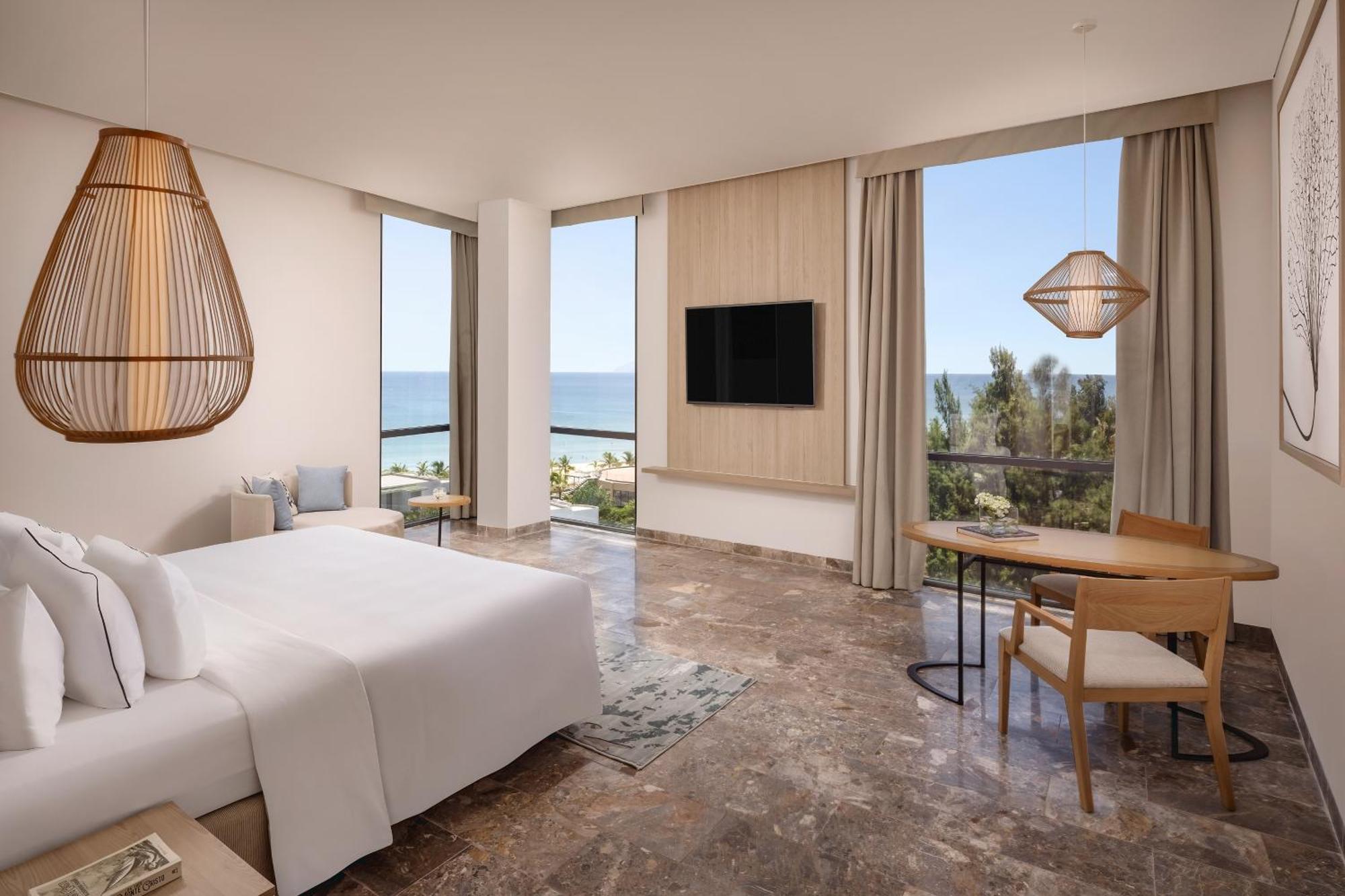 Melia Danang Beach Resort Екстер'єр фото